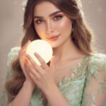 زن با لباس جن شیک و نور...