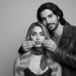 لبخند محو در نور استودیو A cinematic...