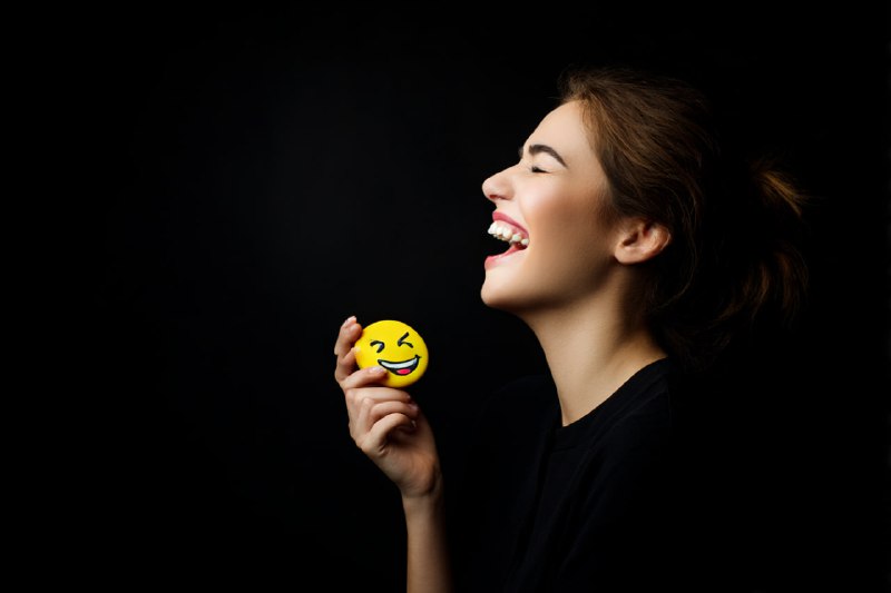 ueRwR-autbHqITCRKsY61ngaff8a2vr37rMgrCSvPaVlbh59G3N19T6ZdOM-ag0BPE2zCKDYcmoTXpxn-F7y-sGjUv9UiovoqSmn.jpeg Сделал актуальный запрос в DeepSeek:Придумай 10 заголовков для видео на Youtube....