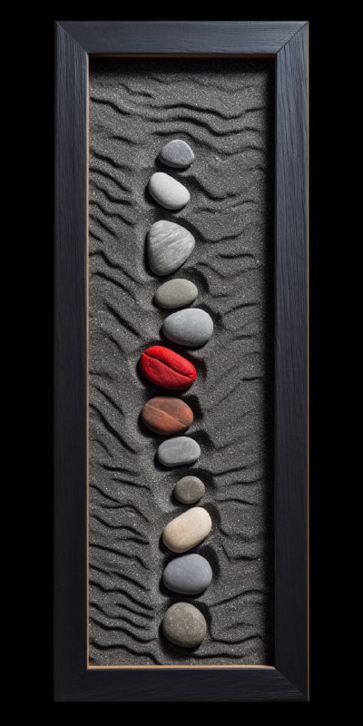 FZbxsk4x7_gJqFoV0WkrriFWG1Ty5W574rcWy1SB1j3xTg5sGxa8hXQeDYhO1b3_9dAgLc_jcRY4ZMDBwx6lHZIBEKnoIRVUDClC.jpeg Pebble art, black background, minimalistic, a series of footprints in the sand l...