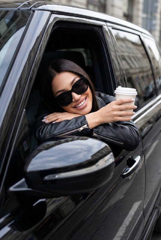 Luxury Car Coffee Меню создать изображение NANO...