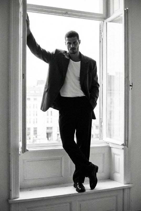 Window Frame Pose Меню создать изображение NANO...