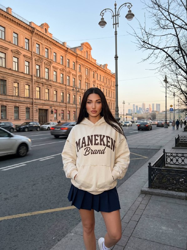 City WalkМеню создать изображение NANO BANANO PRO...