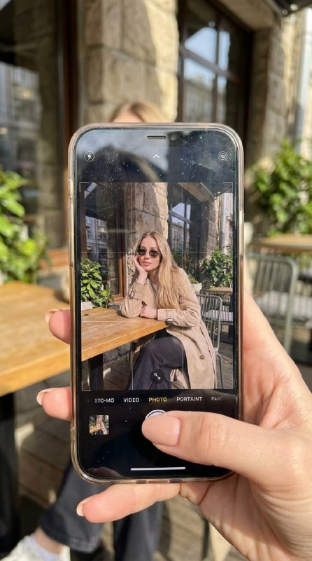 Фото на iPhoneГенерируем стильную фотосессию для девушек...