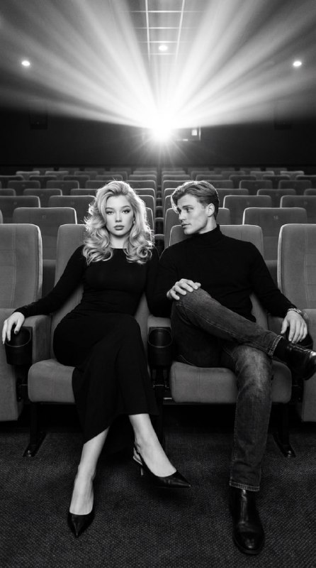 Создаем парный кадр из кинотеатра для заставки...