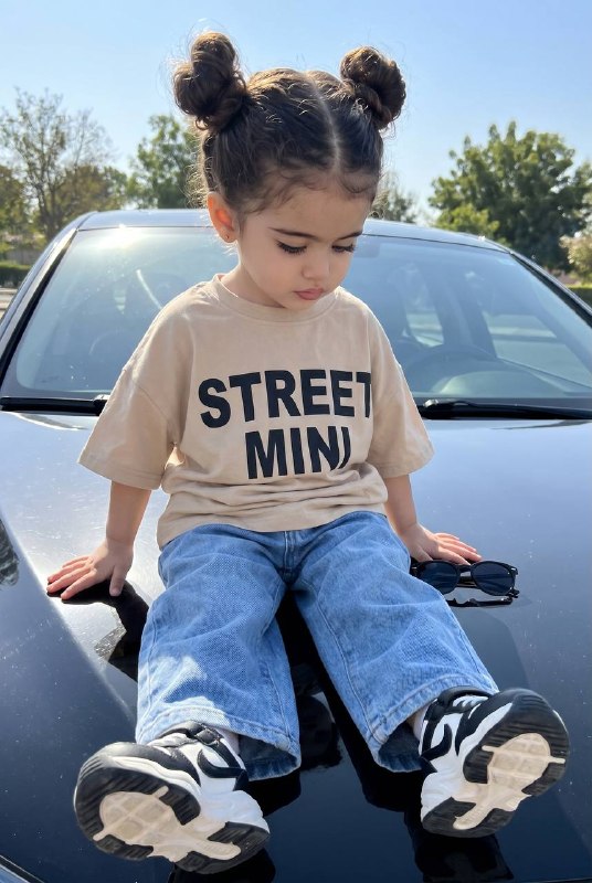 Street Mini Меню создать изображение NANO BANANO...