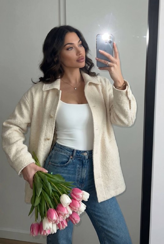 Mirror Bouquet Меню создать изображение NANO BANANO...