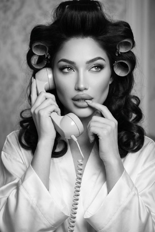 Retro Call Меню создать изображение NANO BANANO...